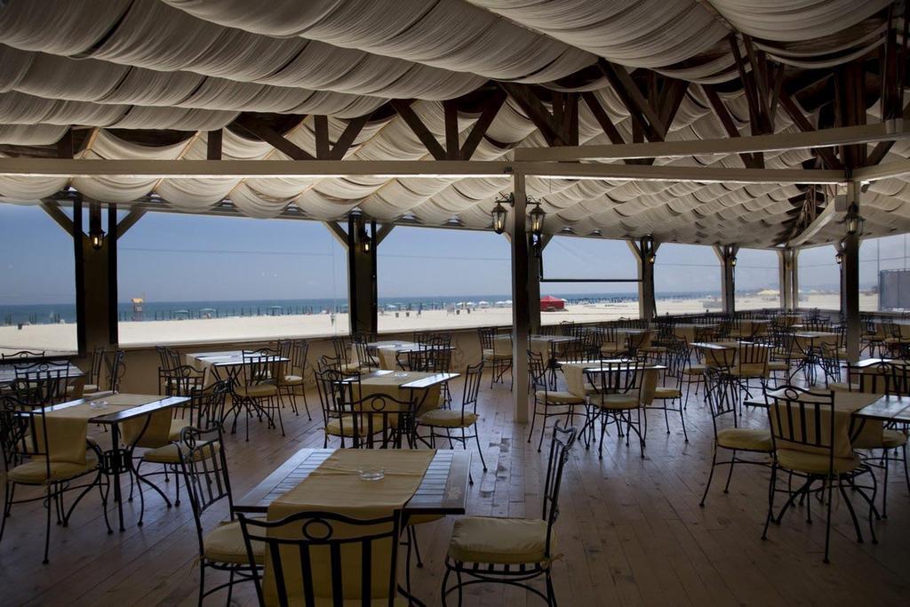 Savoy Hotel Mamaia Eksteriør billede